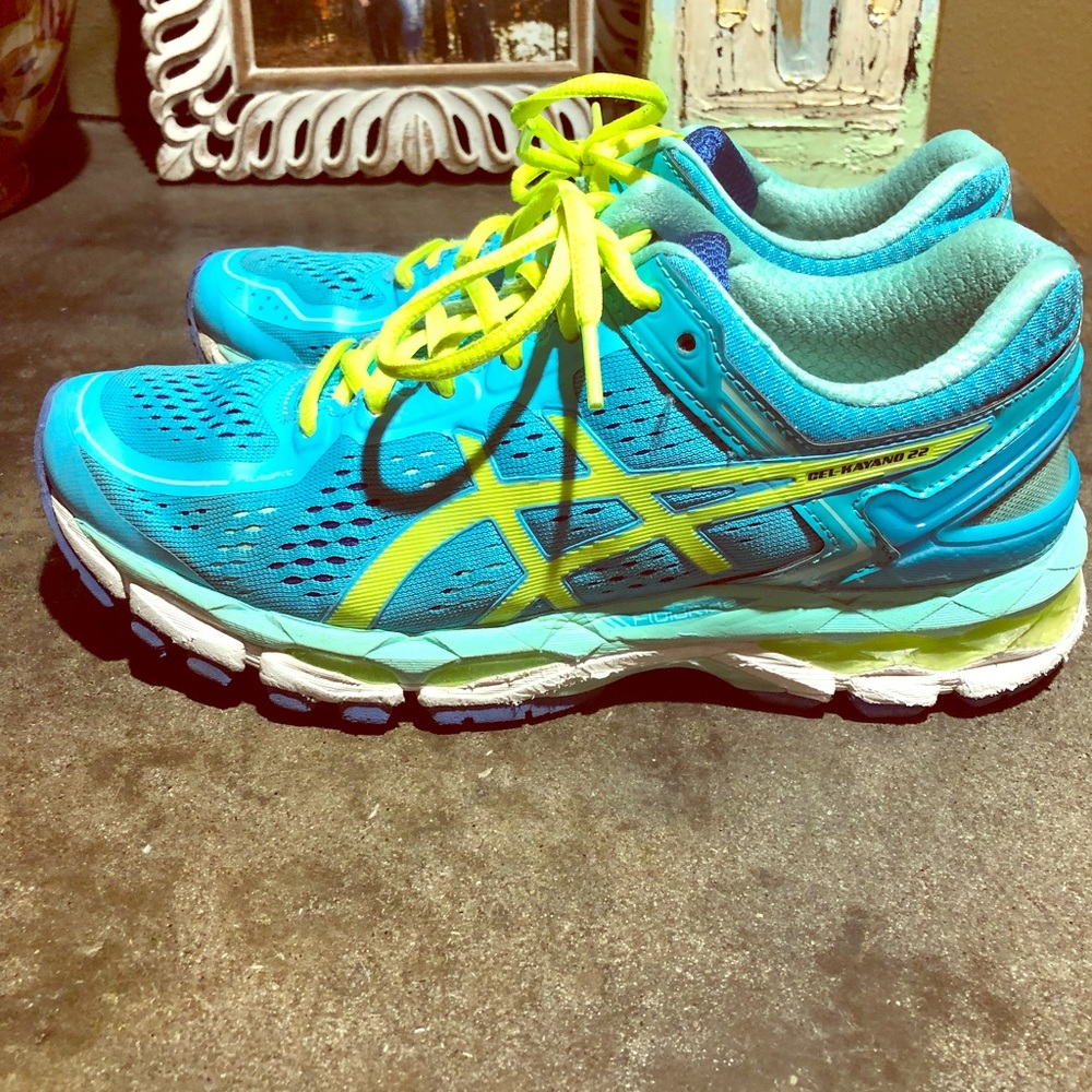 ASICS Gel Kayano